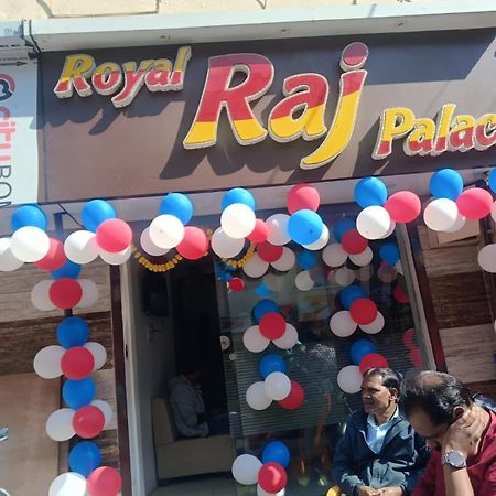 Royal Raj Palace Ujjain Esterno foto